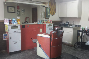 Peachy's Barber Shop